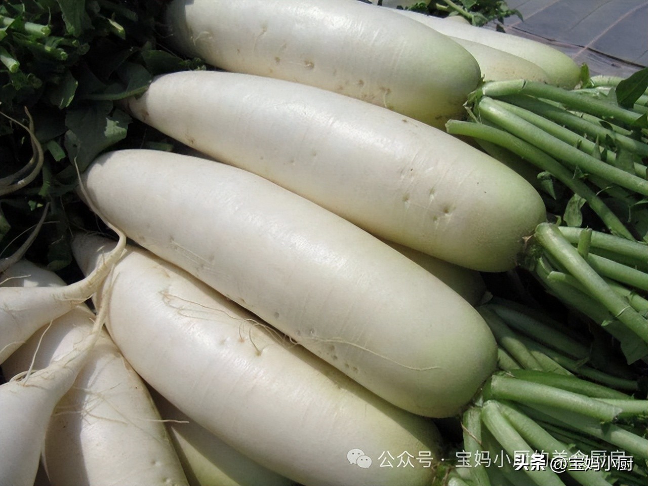 秋季这菜可劲吃，润燥润肺强免疫，炖上一锅太香了，全家都爱吃